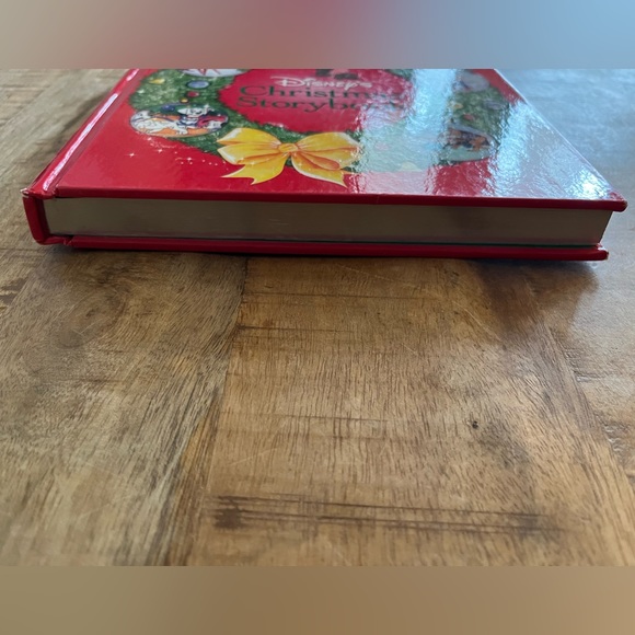 First Edition-Disney’s Christmas Storybook Collection-Vintage 2000 Hardcover-EUC - Picture 10 of 11